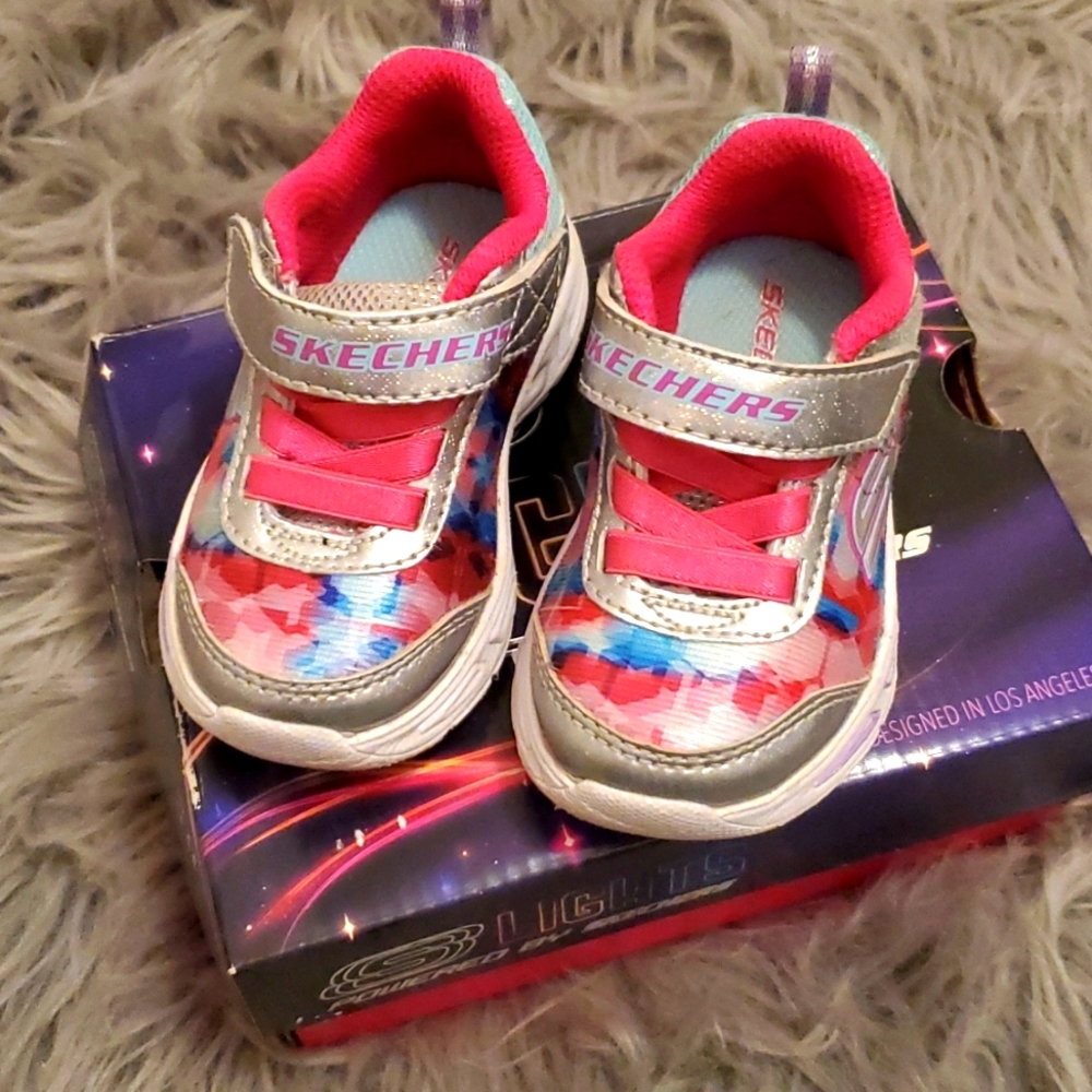 Toddler size 5 light up shoes